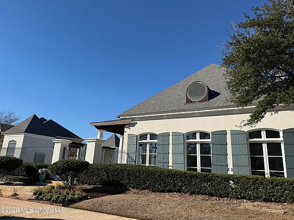 4th image of 97 Grandview Cir