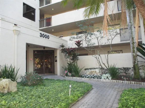 3000 NW 42nd Ave APT B301, Pompano Beach, FL 33066