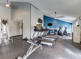 Twelve 501 Apartment Homes, Burnsville, MN 55337