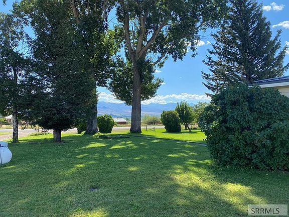 2651 Challis Creek Rd, Challis, ID 83226 | MLS #2156315 | Zillow