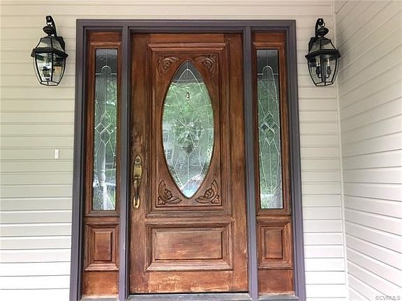 4th image of 8317 Buford Oaks Dr