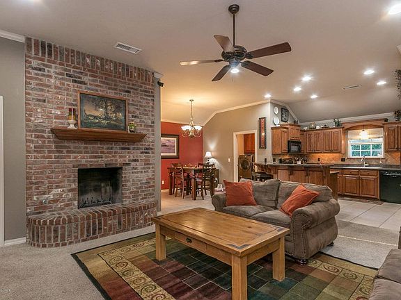 5th image of 8116 Barstow Dr