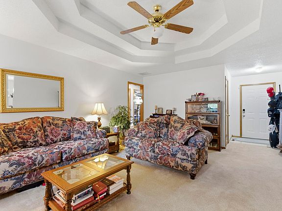 4th image of 4053 W Wayland Street