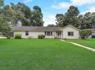 126 Byron St, League City, TX 77573