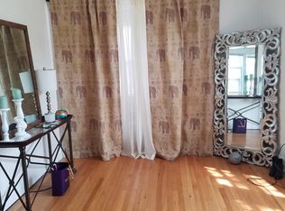 7014 N Sheridan Rd APT 2A, Chicago, IL 60626