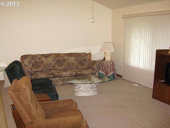 4th image of 26568 White Dove Ave