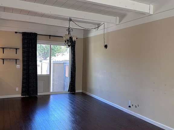 Living /dining room