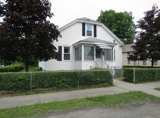 60 G St, Turners Falls, MA 01376
