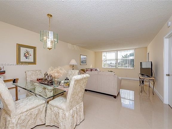 3rd image of 6870 Royal Palm Blvd APT 203M