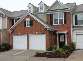 515 Warwick Pl, Roswell, GA 30076