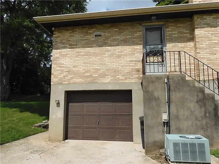 303 Birchwood Dr — Photo 38