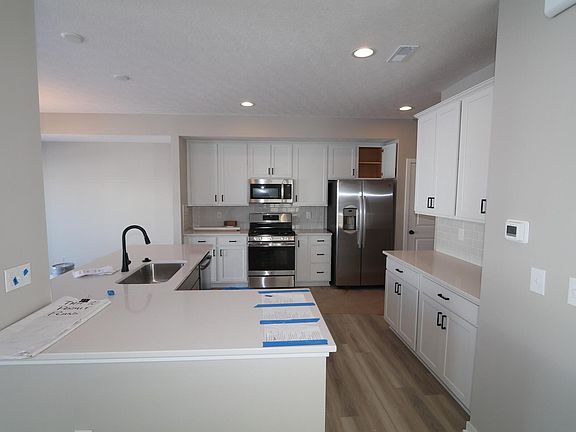 5th image of 6396 Angelica Way