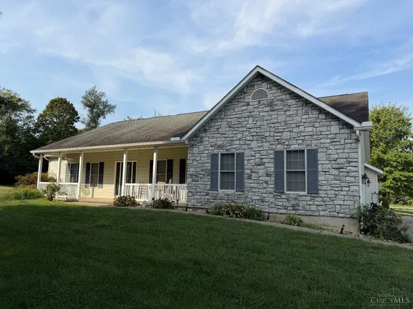 3089 Jenny Lind Rd, Amelia, OH 45102