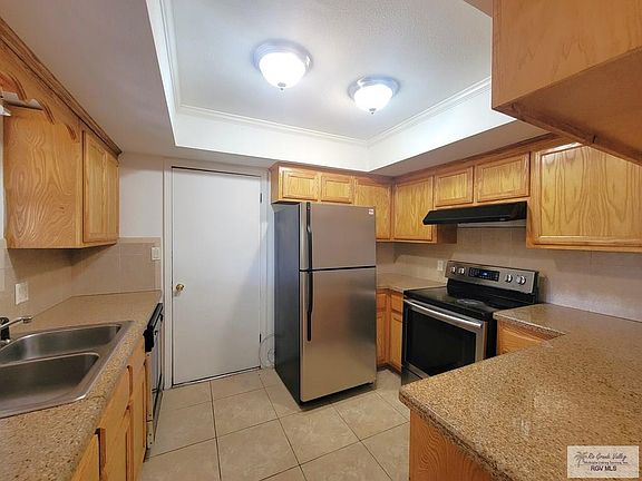 4th image of 2802 Mariposa Ln