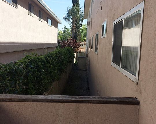 4th image of 6938 Coldwater Canyon Ave