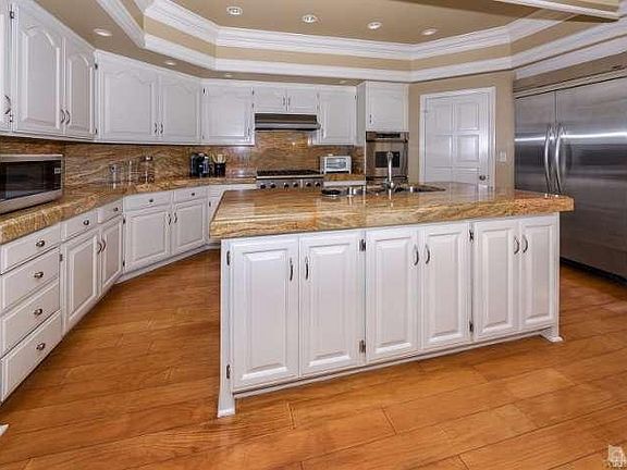4th image of 3935 Fairbreeze Cir