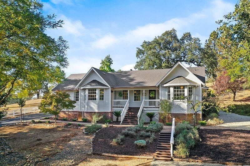 1st image of 4621 Tennessee Dr