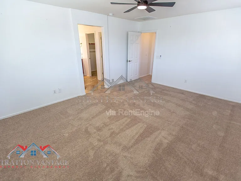 7311 N 90th Ave — Photo 37