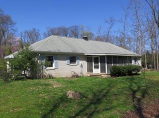 9625 Daisy Ln, Huntingdon, PA 16652