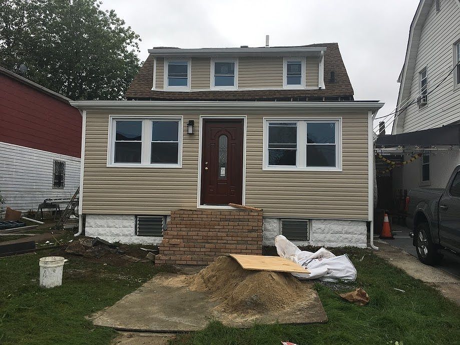 1st image of 18625 Pineville Ln