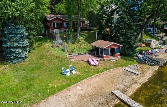 1st image of 92349 Fairview Dr