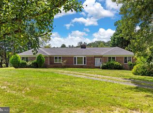 104 Viewtown Rd, Amissville, VA 20106