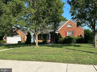 303 State St, Elmer, NJ 08318