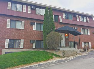 535 Calef Rd, Manchester, NH 03103