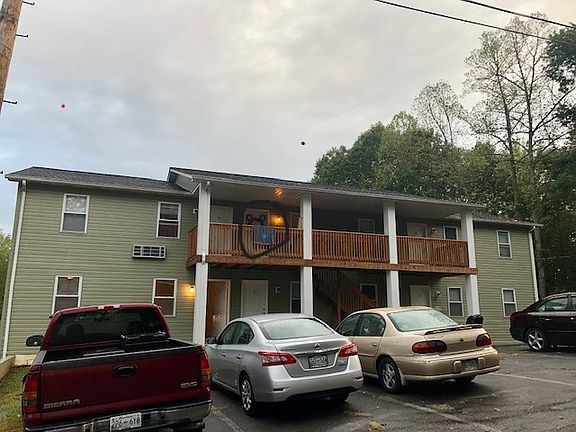 5th image of 657 Jena Beth Dr