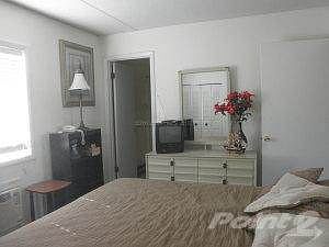 BR DRESSER