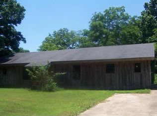 45 Deerfield Rd, Greenville, MS 38701