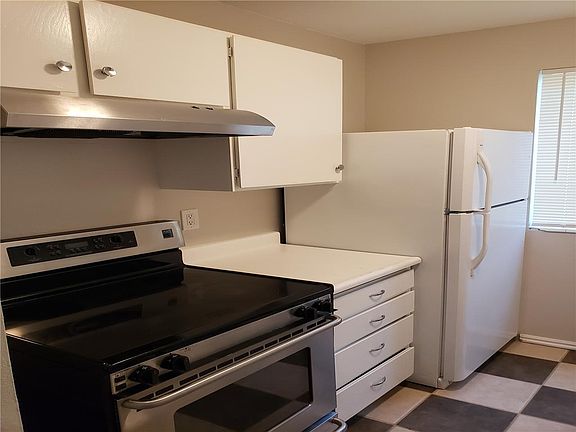 5th image of 3657 W 4700 S APT C