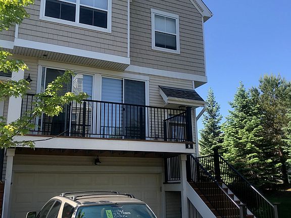 3rd image of 4625 Victor Path Unit 8