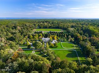 160 John St, Greenwich, CT 06831