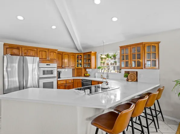 76-6306 Kaheiau St, Kailua Kona, HI 96740