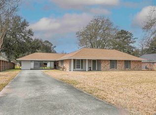 227 Pecan Ave, New Roads, LA 70760