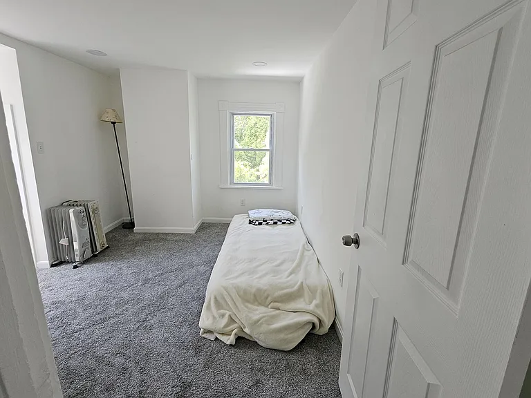 804 Dubois St — Photo 26
