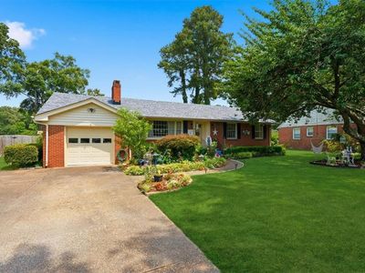 248 E McGinnis Cir, Norfolk, VA, 23502