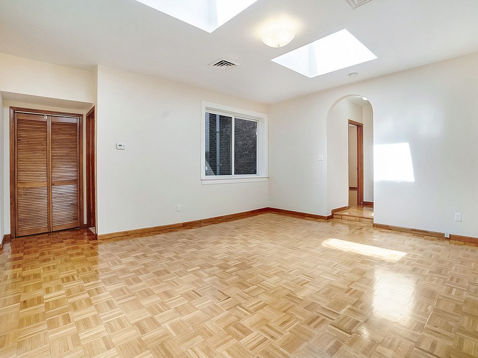 1st image of 217 W 80th St #3R