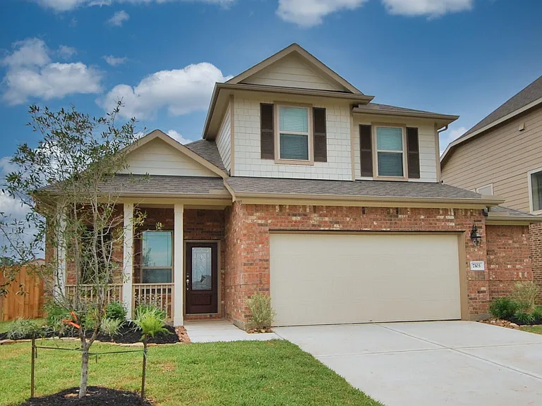 7103 Avalon Bend Cir — Photo 2