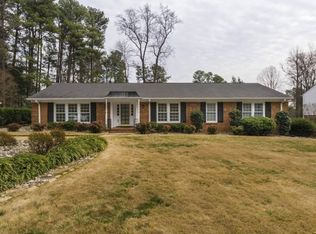 302 Kemp Rd E, Greensboro, NC 27410