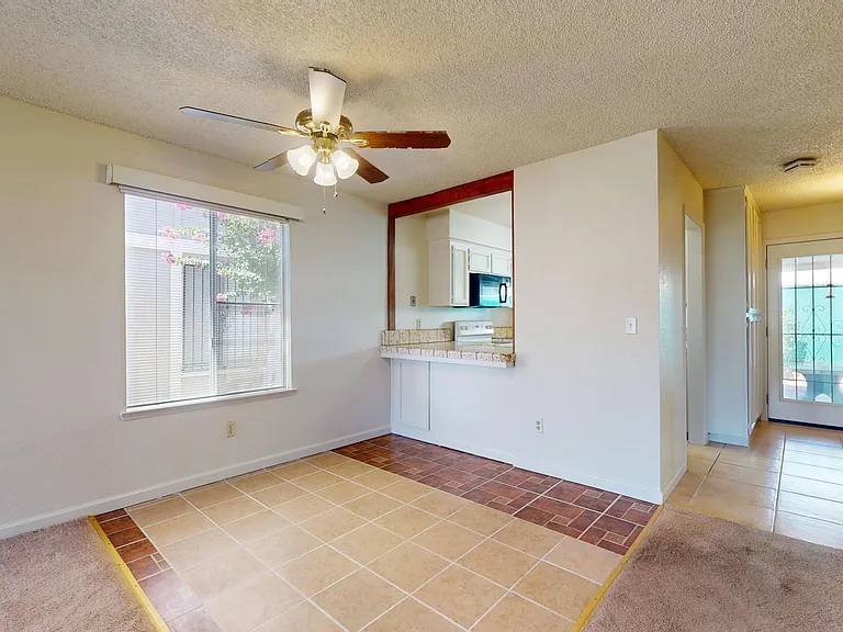1027 W Dakota Ave #104 — Photo 10
