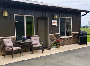 2811 Heller Rd #B, Oak Harbor, WA 98277