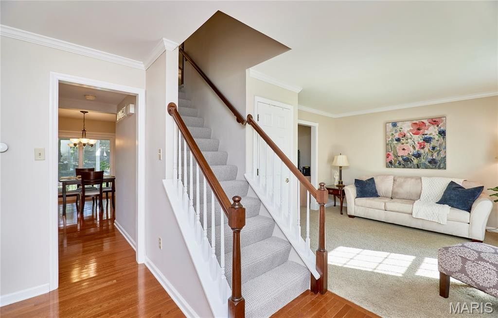 5173 Kings Park Dr, Saint Louis, MO - View 5