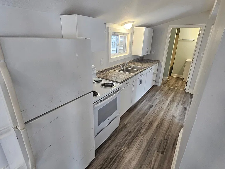 21 Mechanic St #21A — Photo 6