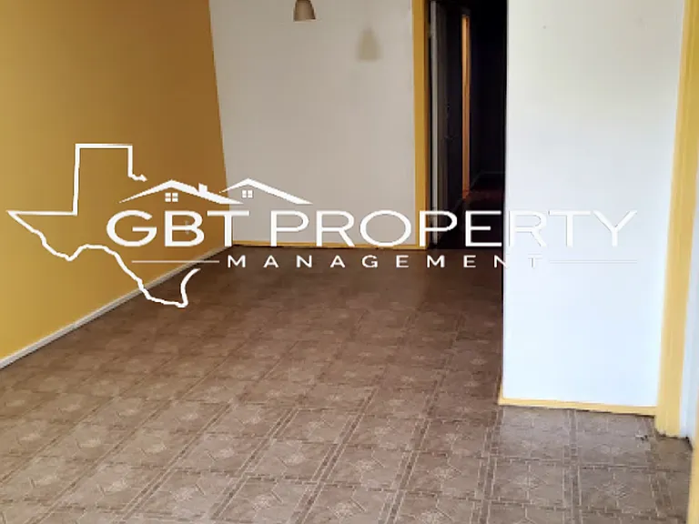 LPP 205 - 207 Davis — Photo 5