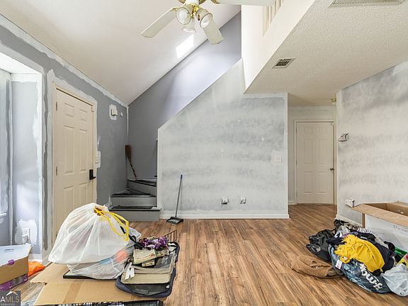 3rd image of 7382 Birch Hollow Pl