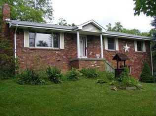 1185 Weirich Ave, Washington, PA 15301