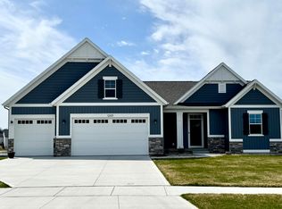 12651 Manchester Dr, Grand Haven, MI 49417