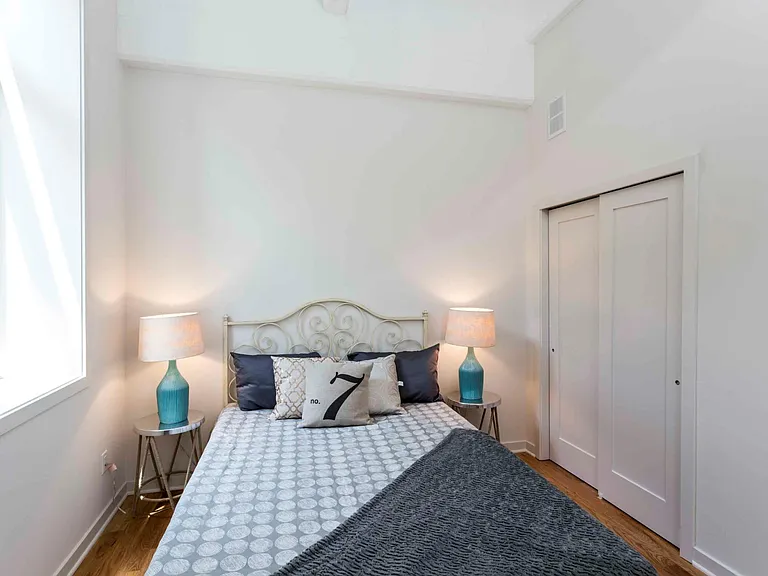 2028 Rittenhouse Sq #102 — Photo 11